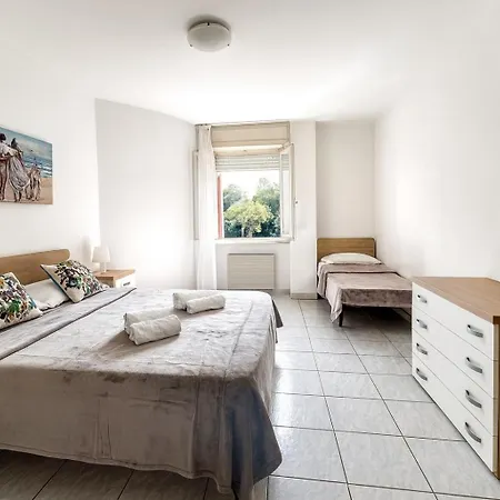 Apartmán Sunny By The *