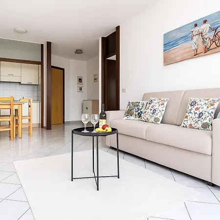 Sunny By The * Lignano Sabbiadoro